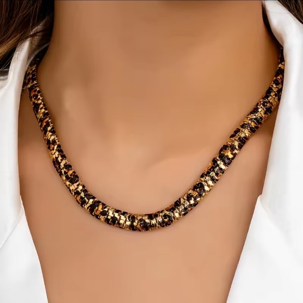 Leopard Pattern Necklace - Gold and Black
